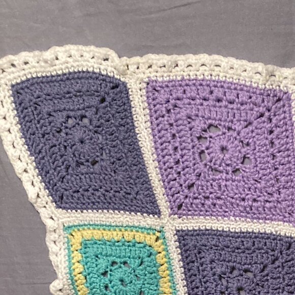 Handmade Crochet Granny Square Blanket – Pastel Multicolour Throw - Picture 8 of 9